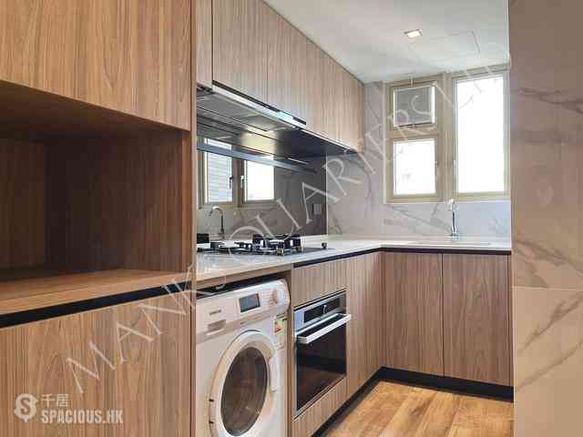 Mid Levels Central - St. Joan Court 05