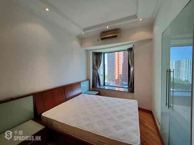 Hung Hom - Royal Peninsula Block 1 02