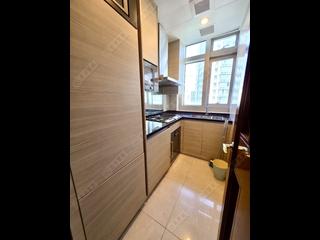 Wan Chai - The Avenue 11