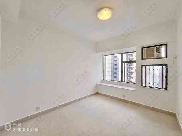 Mid Levels Central - Robinson Place 07