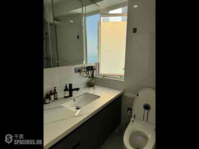 Kennedy Town - New Fortune House 05