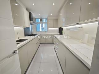 Tai Hang - The Legend 14