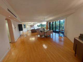 Shouson Hill - Henredon Court 02