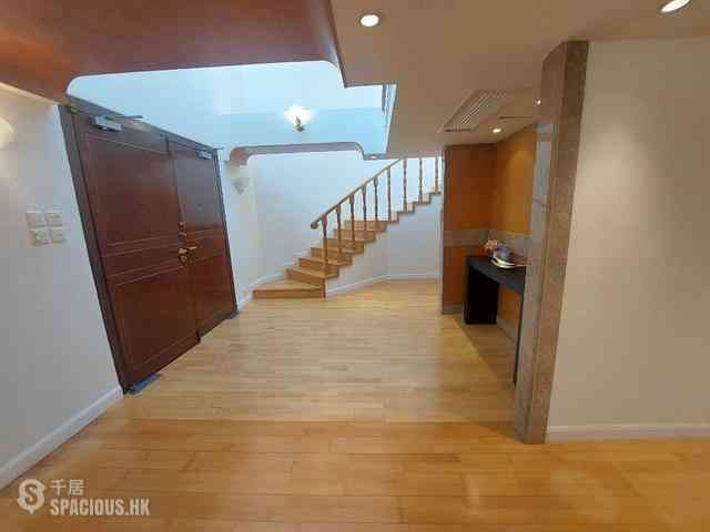 Shouson Hill - Henredon Court 06