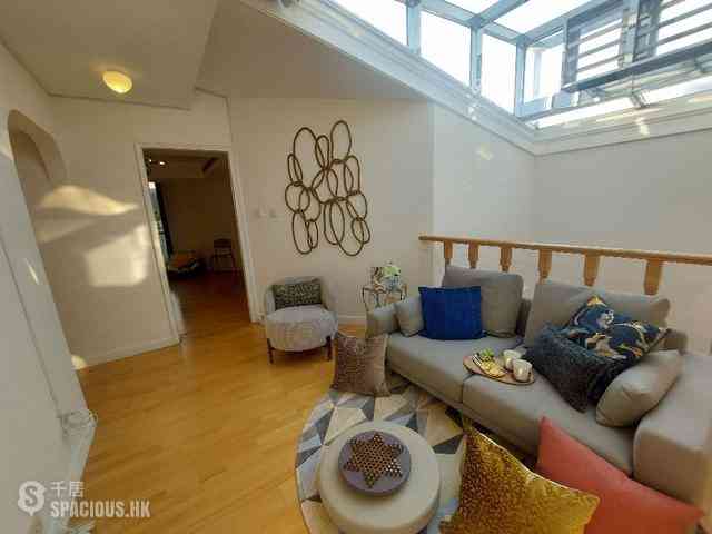 Shouson Hill - Henredon Court 12