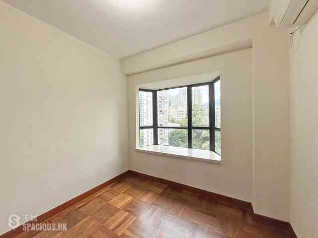 Tai Hang - Jolly Villa 09