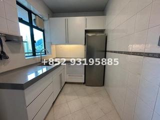 Mid Levels Central - Hillsborough Court Block 1 02
