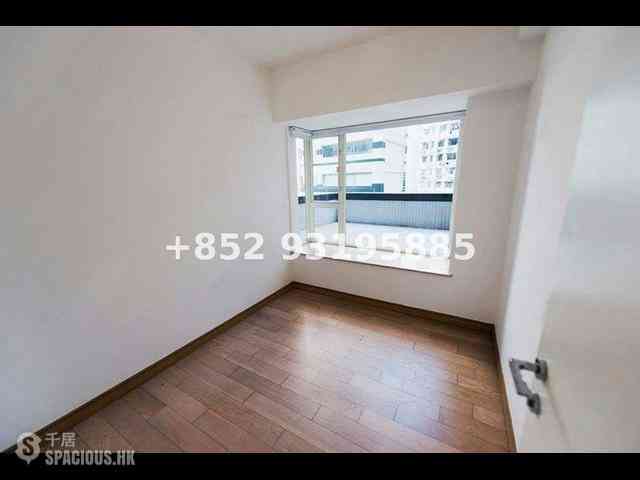 Soho - Centrestage Block 2 04