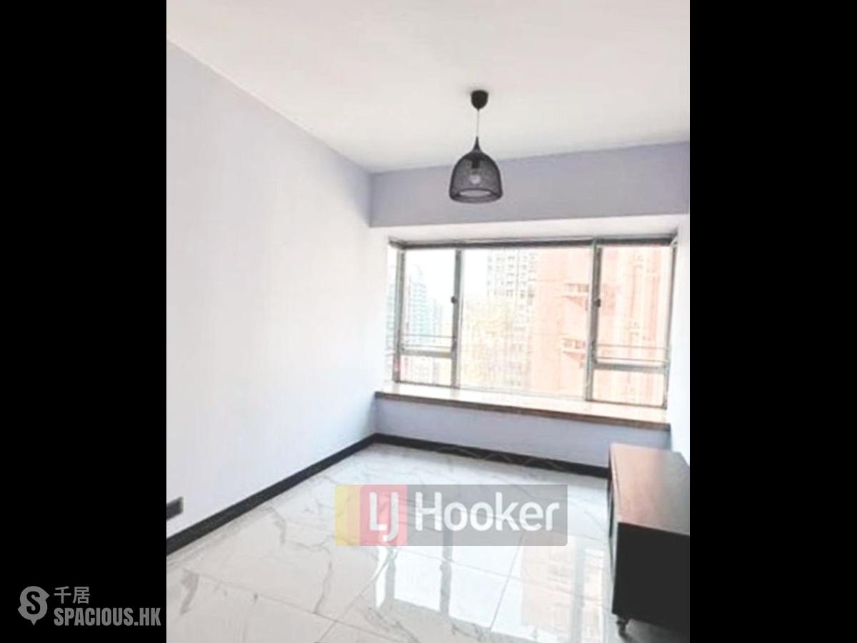 Sai Ying Pun - Ying Wa Court 01