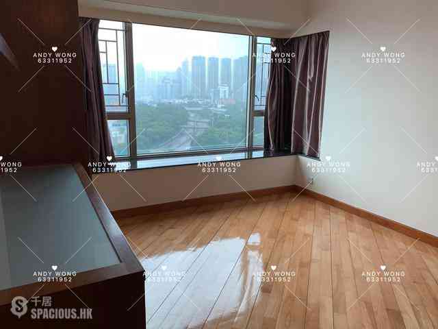 West Kowloon - Sorrento 06
