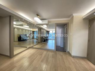 Tai Hang - Grand Deco Tower 02