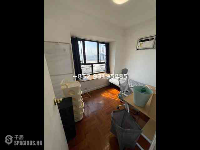 Shek Tong Tsui - Yick Fung Garden Block A 05