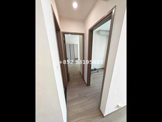 Tsing Yi - Tierra Verde Phase 2 Block 8 08