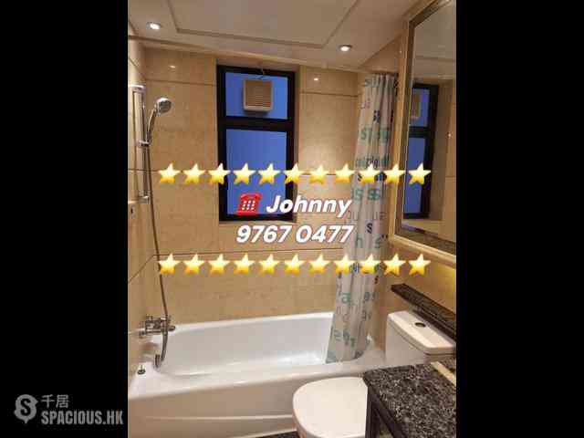 West Kowloon - The Arch Star Tower (Block 2) 05