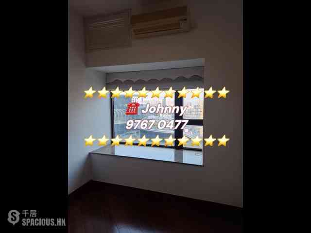 West Kowloon - The Arch Star Tower (Block 2) 08