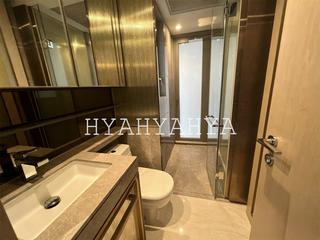 Sai Ying Pun - King's Hill 05