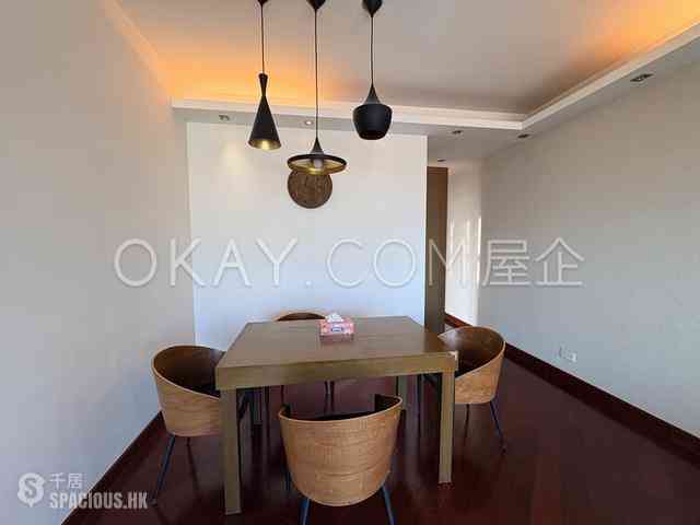 West Kowloon - The Arch Sun Tower (Block 1A) 04