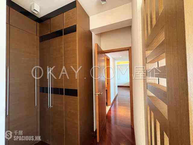 West Kowloon - The Arch Sun Tower (Block 1A) 09