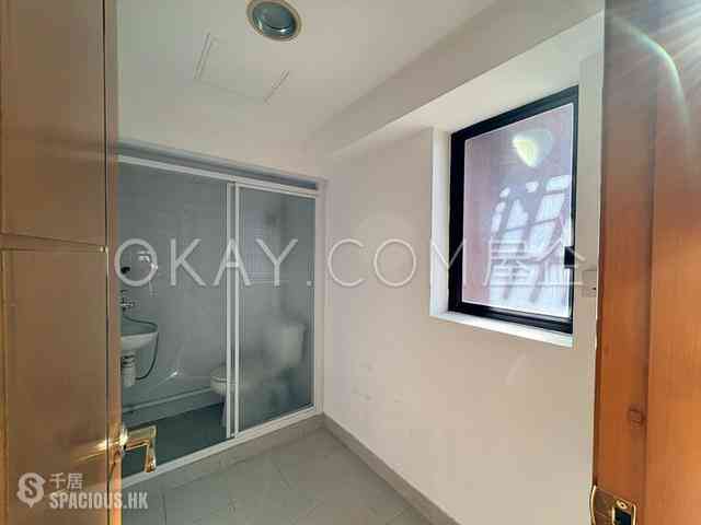 West Kowloon - The Arch Sun Tower (Block 1A) 15