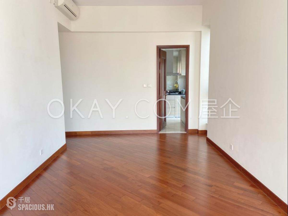 Wan Chai - The Avenue Phase 2 Block 1 01