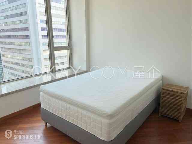 Wan Chai - The Avenue Phase 2 Block 1 04