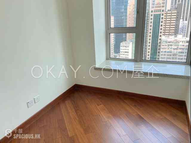 Wan Chai - The Avenue Phase 2 Block 1 07