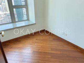 Wan Chai - The Avenue Phase 2 Block 1 08