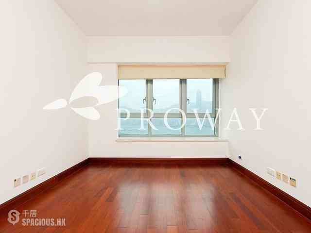 West Kowloon - The Harbourside 05