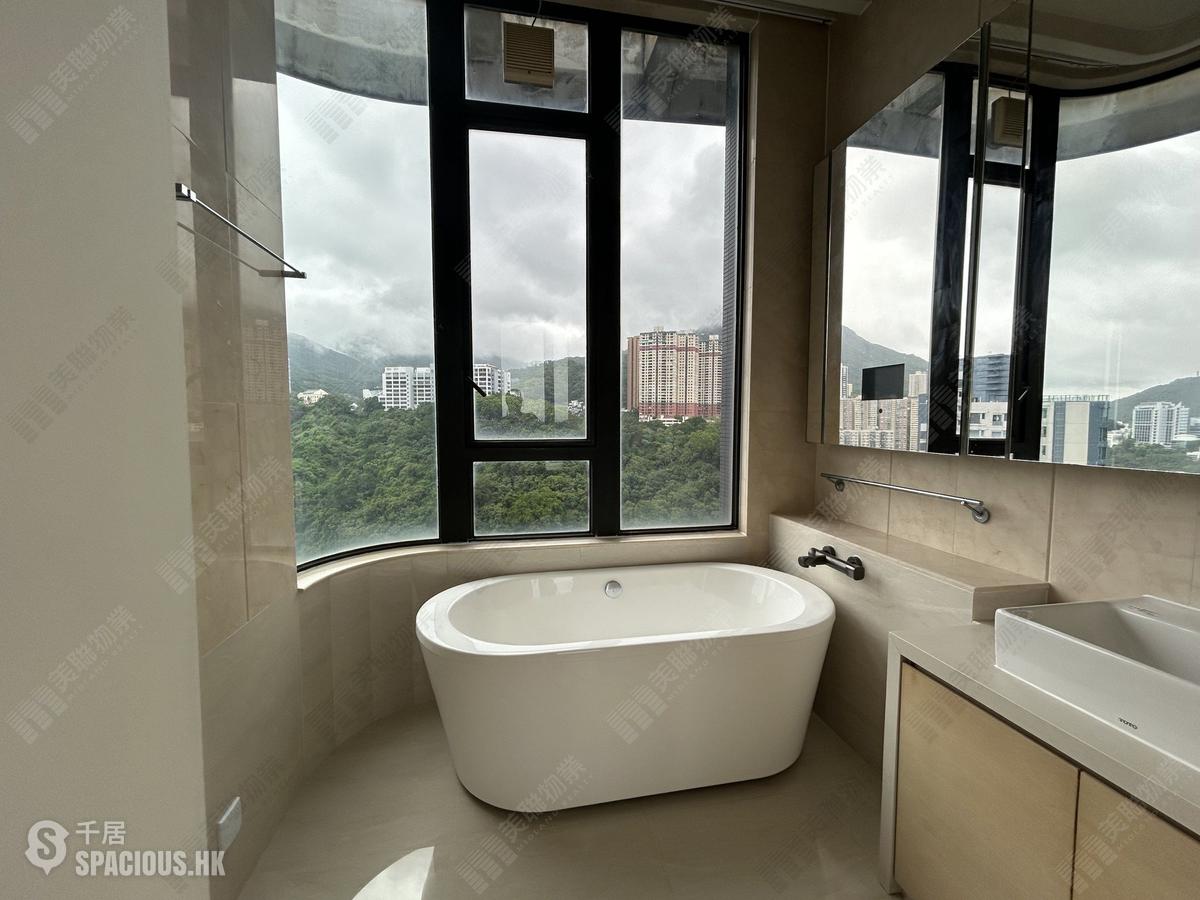 Cyberport - Residence Bel-Air Phase 6 Bel-Air No.8 Tower 1 01