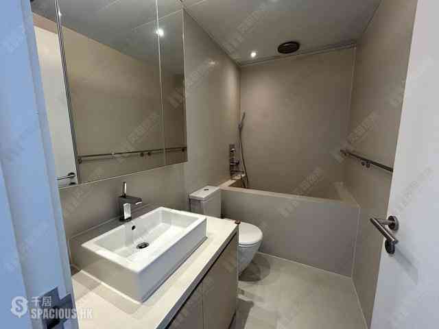 Cyberport - Residence Bel-Air Phase 6 Bel-Air No.8 Tower 1 02
