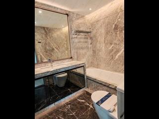 Wong Chuk Hang - The Southside Phase 3B Blue Coast Tower 1B 07