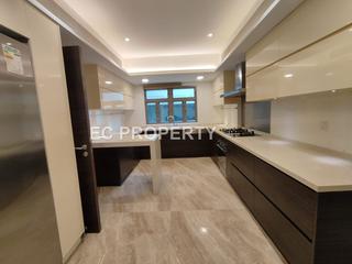 The Peak - Kellett House 07
