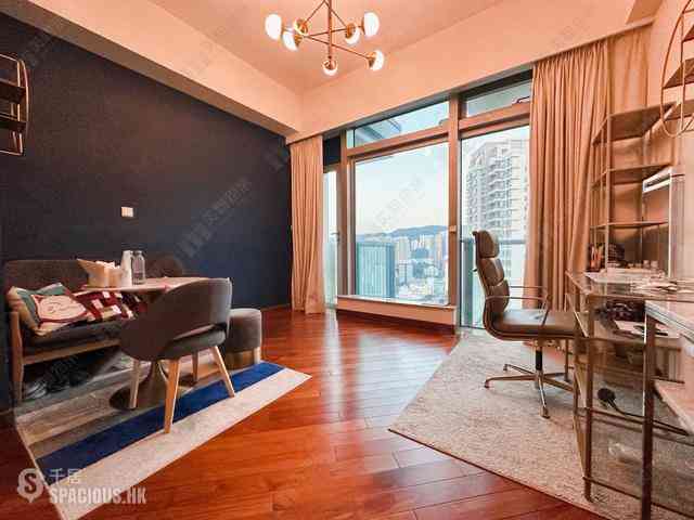 Wan Chai - The Avenue 04