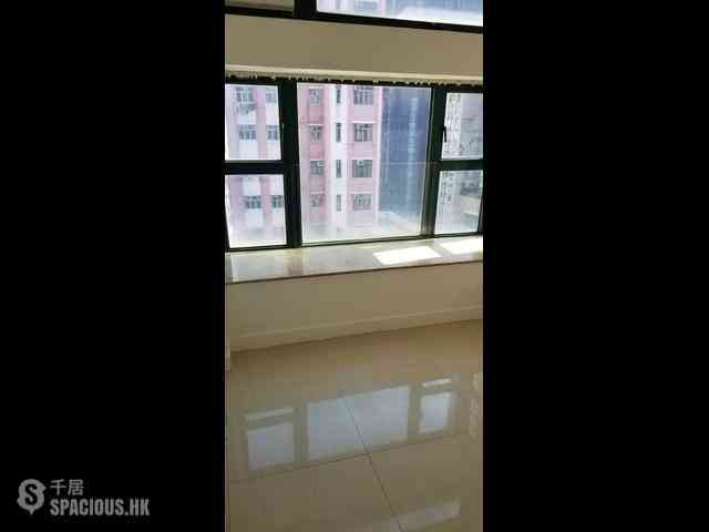 Kennedy Town - La Maison Du Nord 04