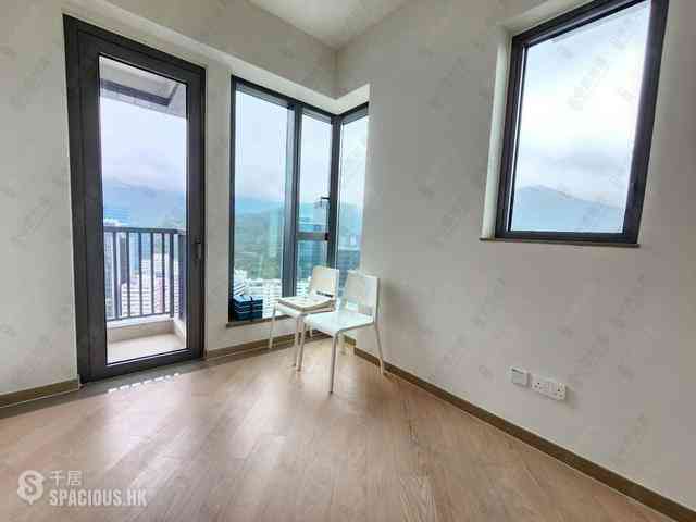 Wong Chuk Hang - The Southside Phase 1 Southland Tower 2A 01