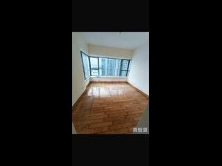 Tai Kok Tsui - Island Harbourview Block 7 06