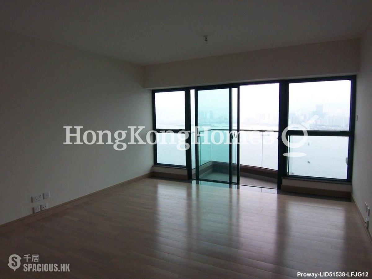 Sai Wan Ho - Grand Promenade 01
