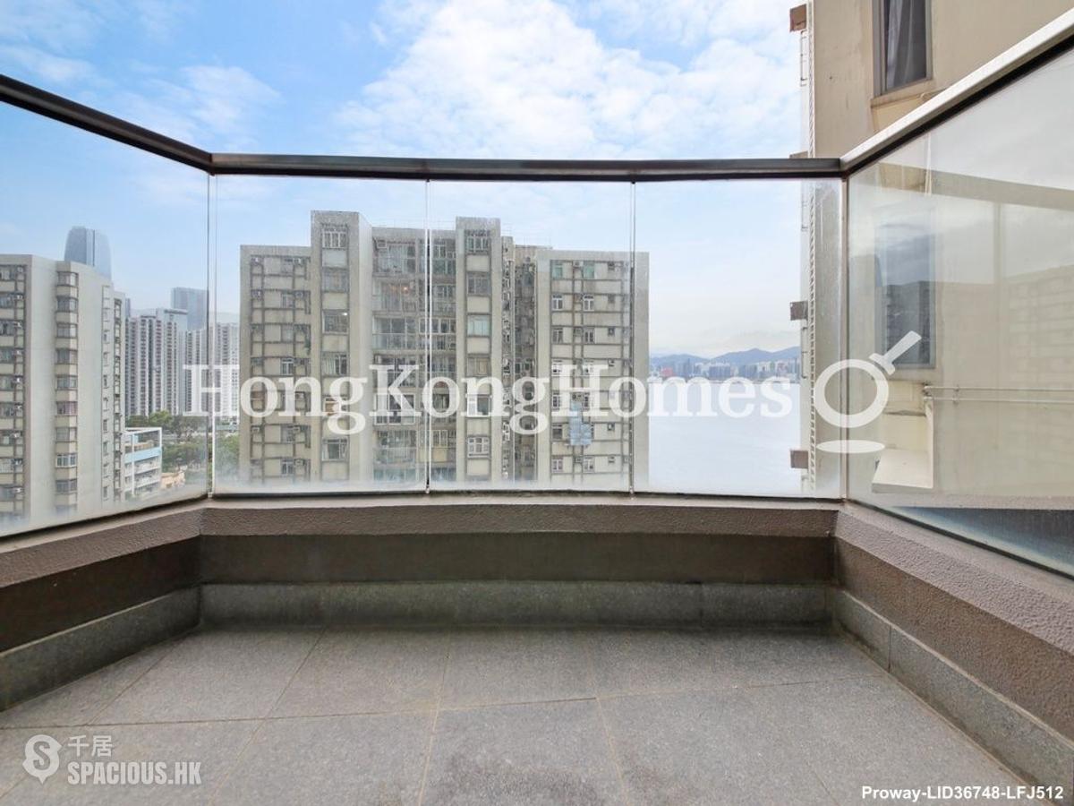 Sai Wan Ho - Grand Promenade 01