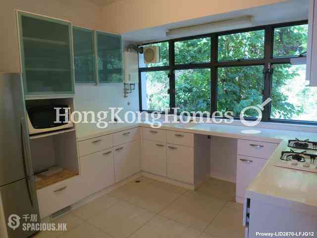 Repulse Bay - Burnside Estate 11