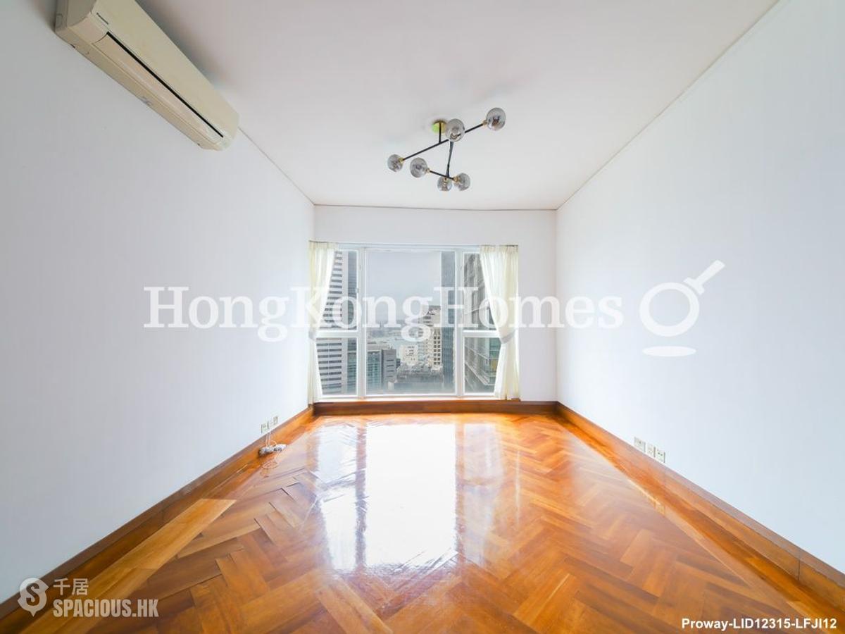 Wan Chai - Star Crest 01