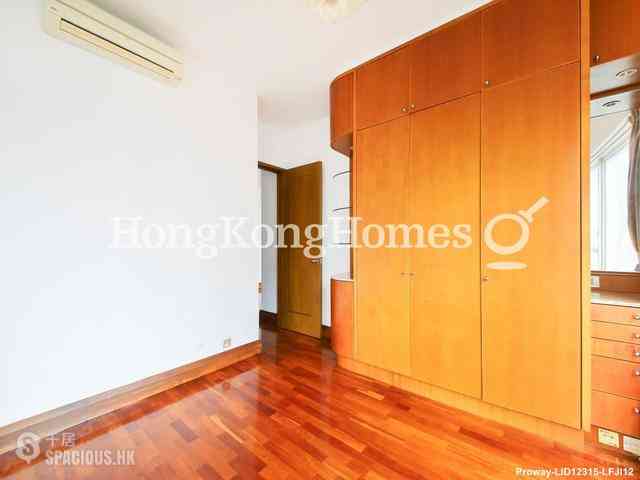 Wan Chai - Star Crest 03