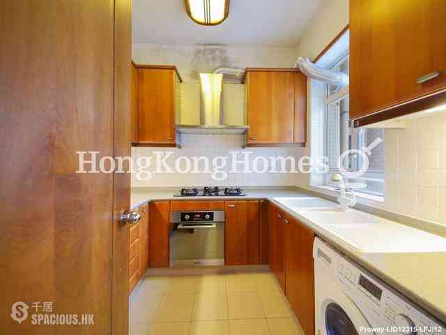 Wan Chai - Star Crest 06