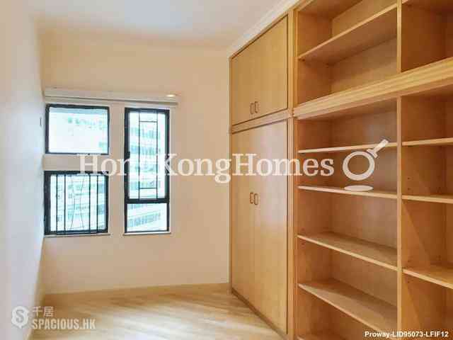 Mid Levels Central - Birchwood Place 05