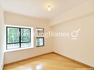 Mid Levels Central - Birchwood Place 07