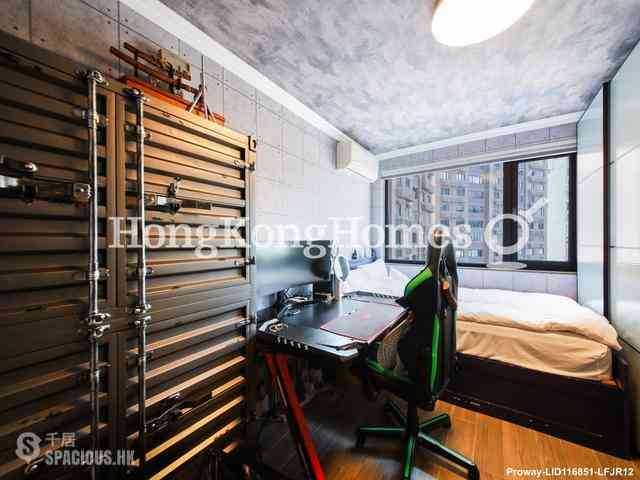 Jardines Lookout - Butler Towers 09