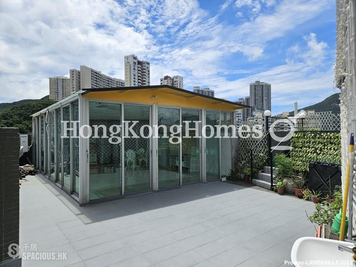 Tai Hang - Carnation Court 01