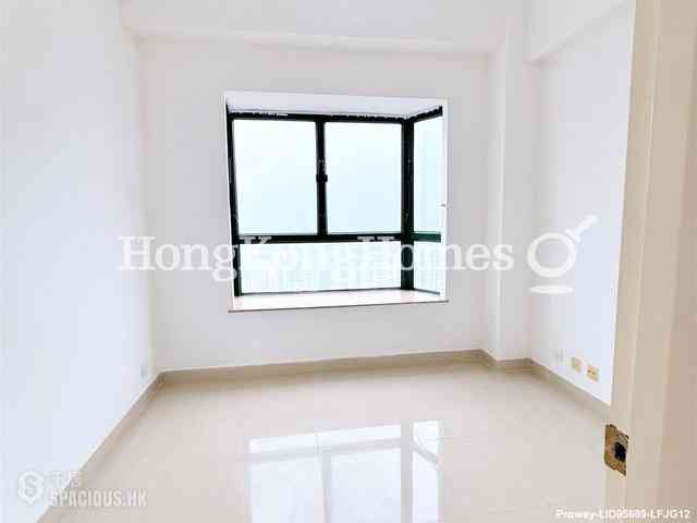 Tai Hang - Carnation Court 09