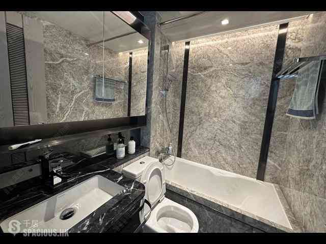 Wong Chuk Hang - The Southside Phase 3B Blue Coast Tower 2B 03