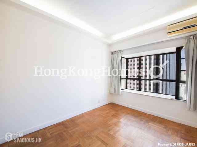 Wan Chai - Wing Way Court 07