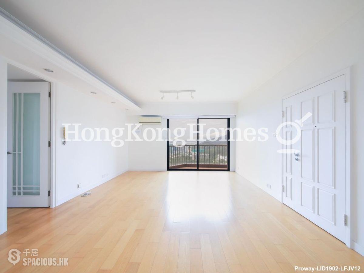 Repulse Bay - The Brentwood 01